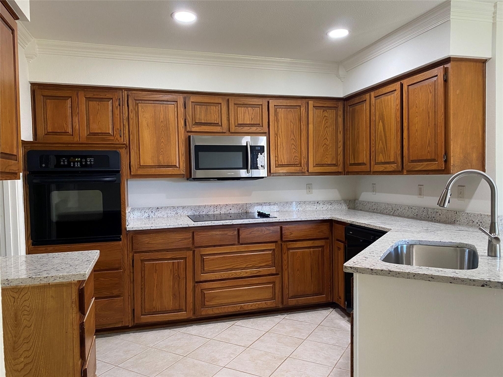3346 Lanarc Drive - Photo 3