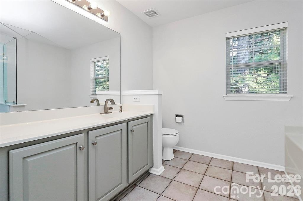 10978 Princeton Village Drive - Photo 9