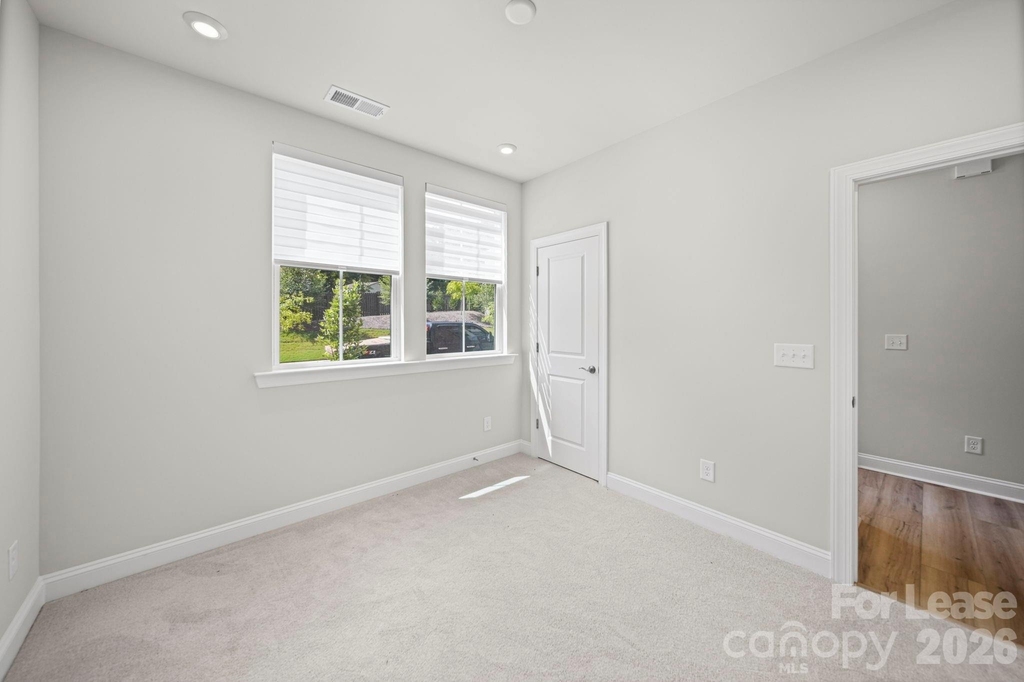 424 Old Town Village Road - Photo 7