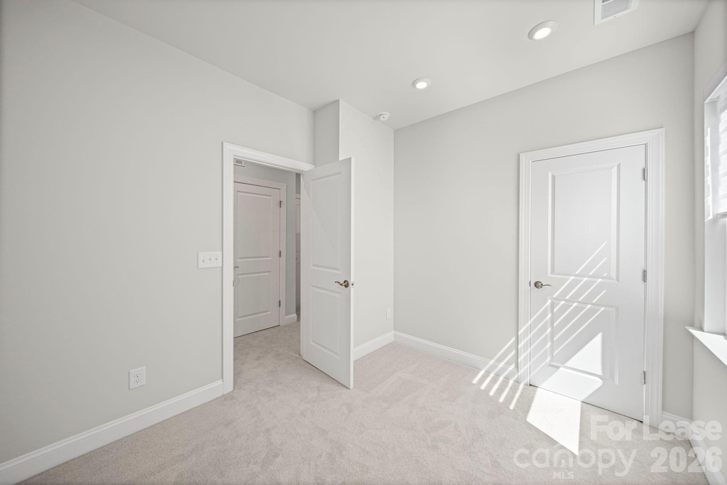 424 Old Town Village Road - Photo 34