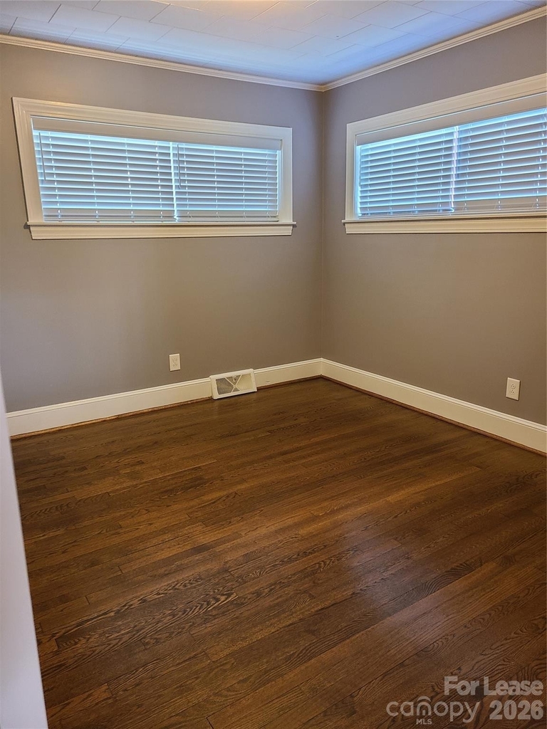 306 Westover Avenue - Photo 4