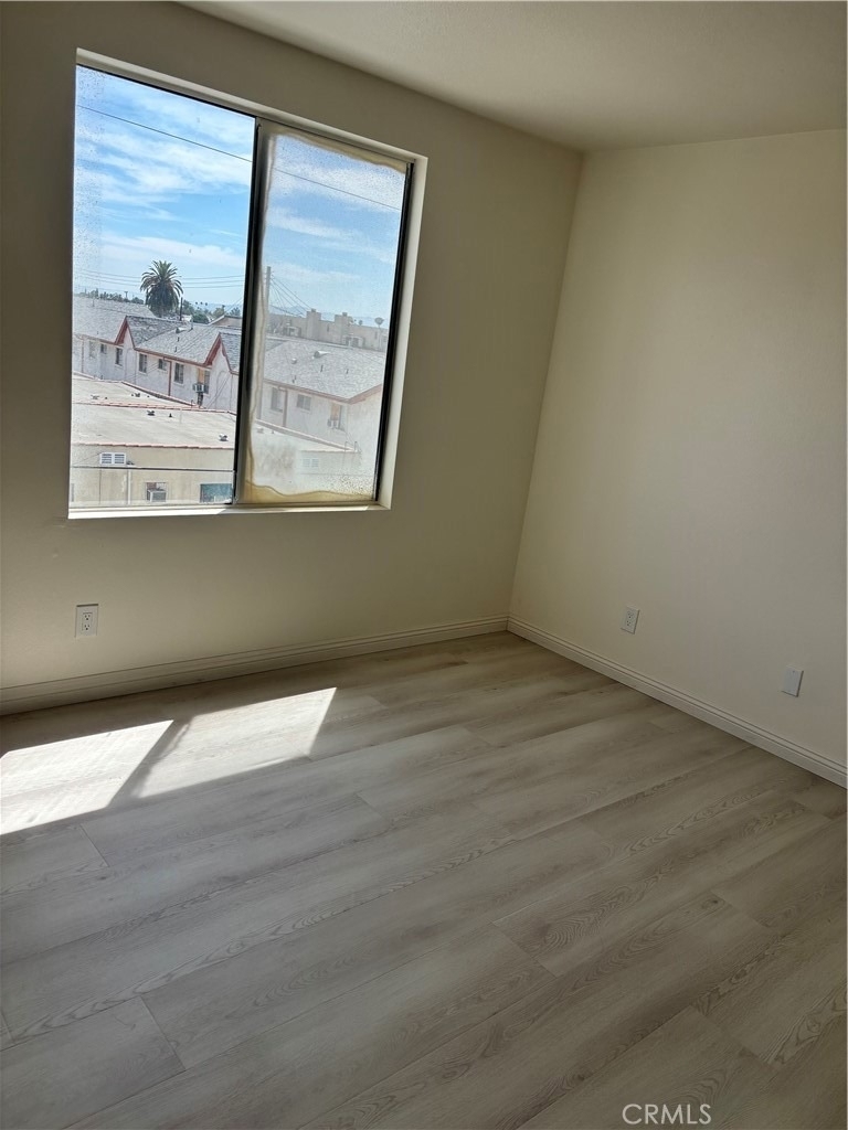 1022 S Marengo - Photo 6