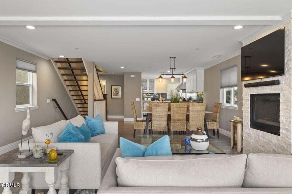 104 La Brea Street - Photo 11