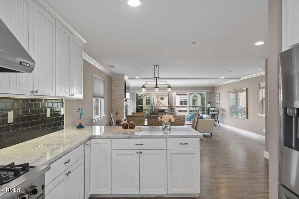 104 La Brea Street - Photo 18