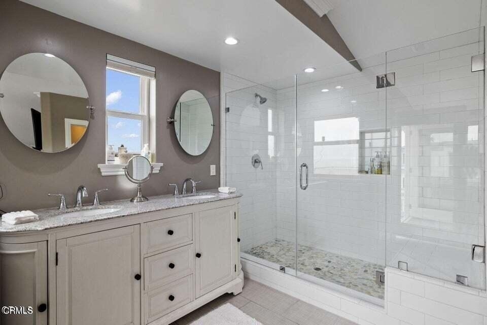104 La Brea Street - Photo 34