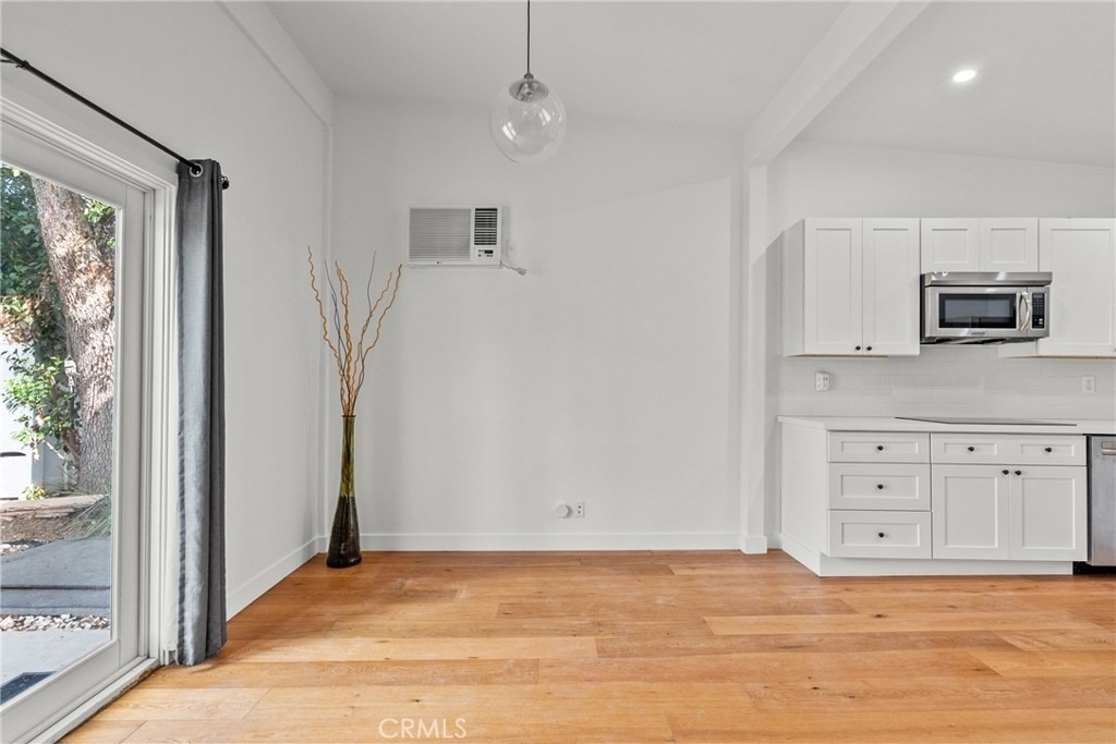 23036 Burbank - Photo 58