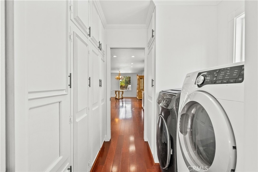23036 Burbank - Photo 18