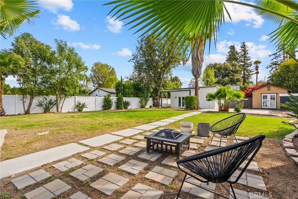 23036 Burbank - Photo 45