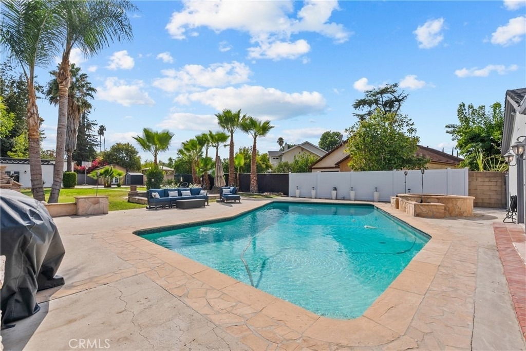 23036 Burbank - Photo 39