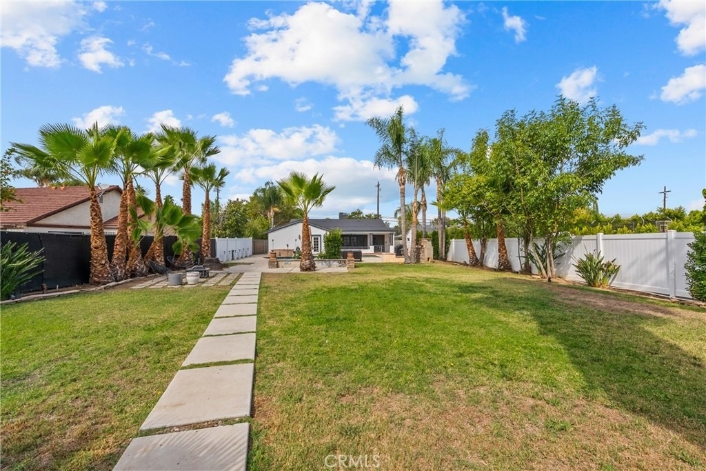 23036 Burbank - Photo 49