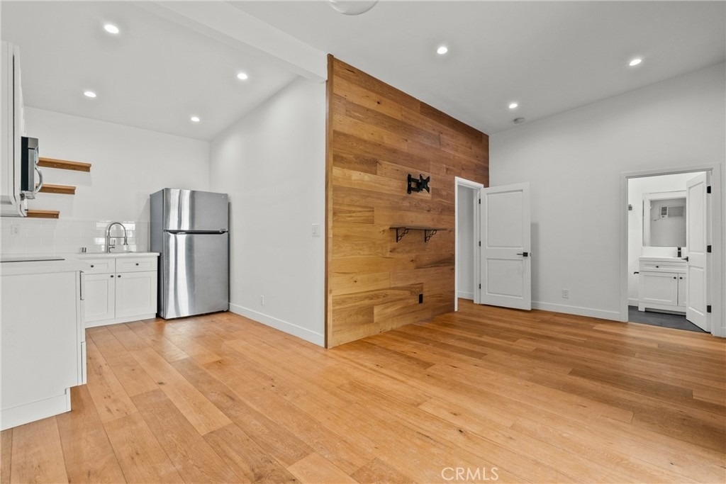 23036 Burbank - Photo 54