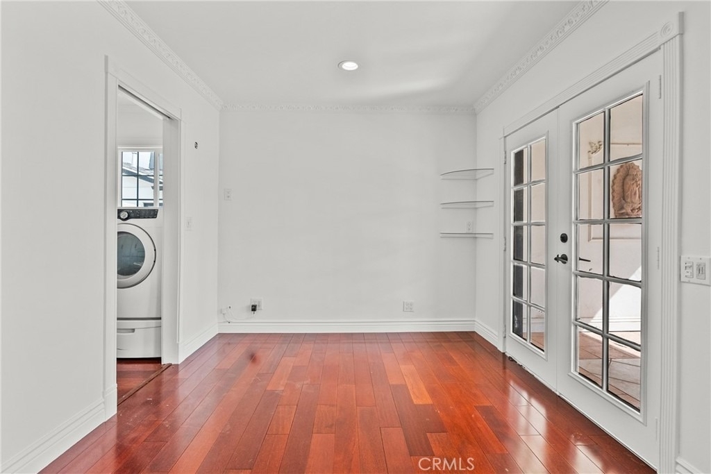 23036 Burbank - Photo 25