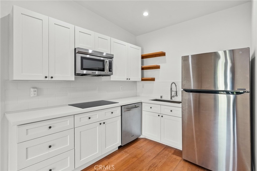 23036 Burbank - Photo 60