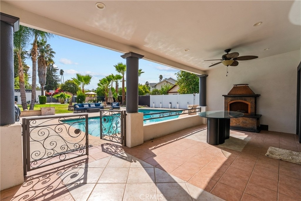 23036 Burbank - Photo 37