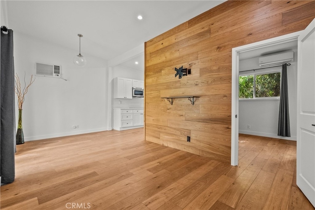23036 Burbank - Photo 56