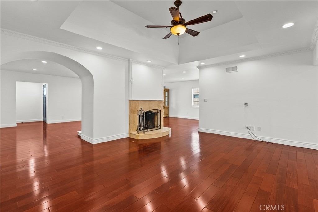 23036 Burbank - Photo 21