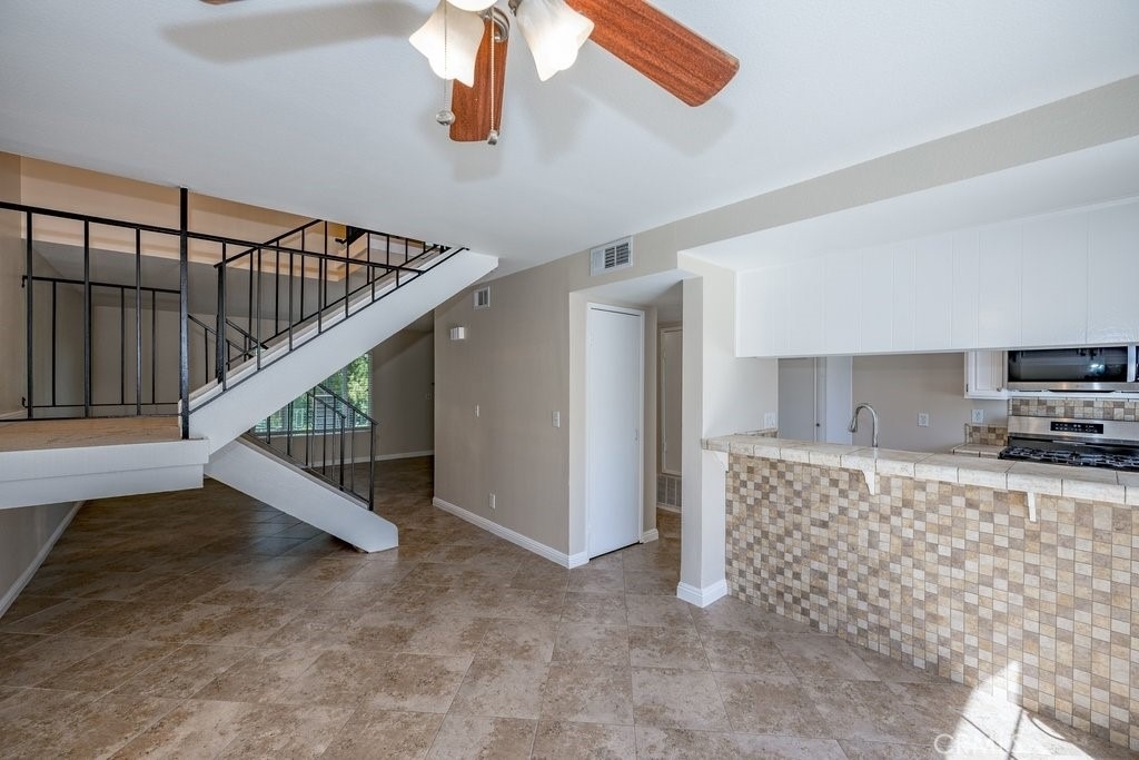 26865 Avenida Terraza - Photo 5