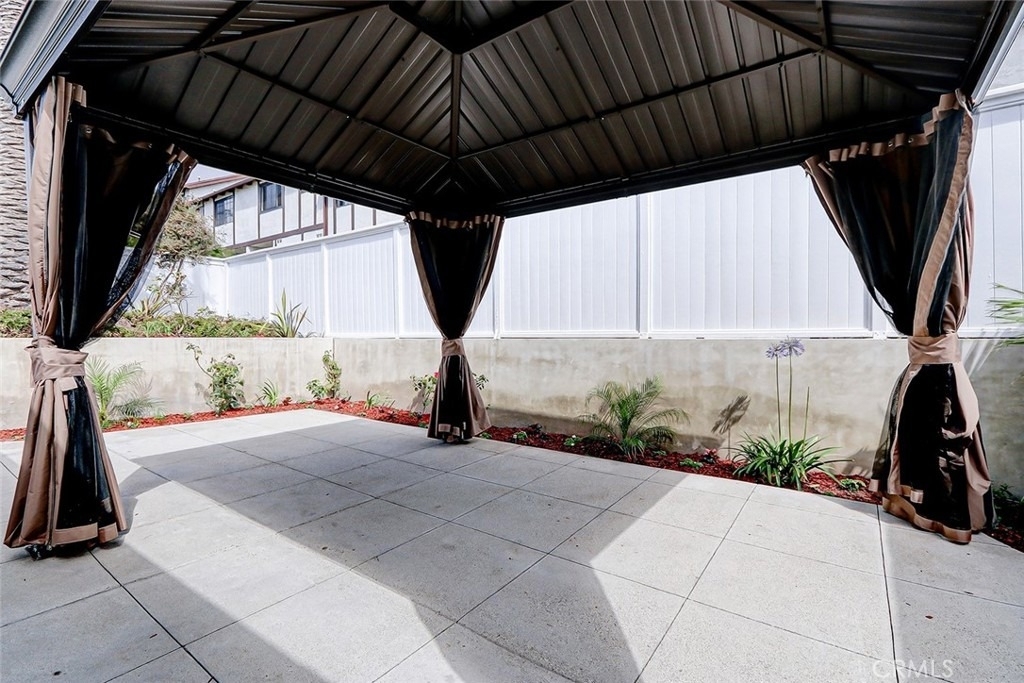 106 Beryl Street - Photo 21