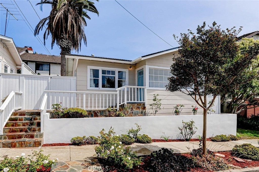106 Beryl Street - Photo 1