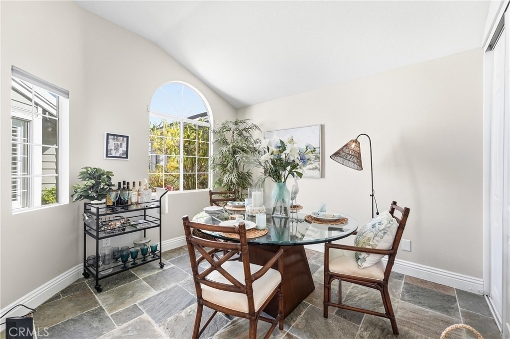 18 Byron Close - Photo 11