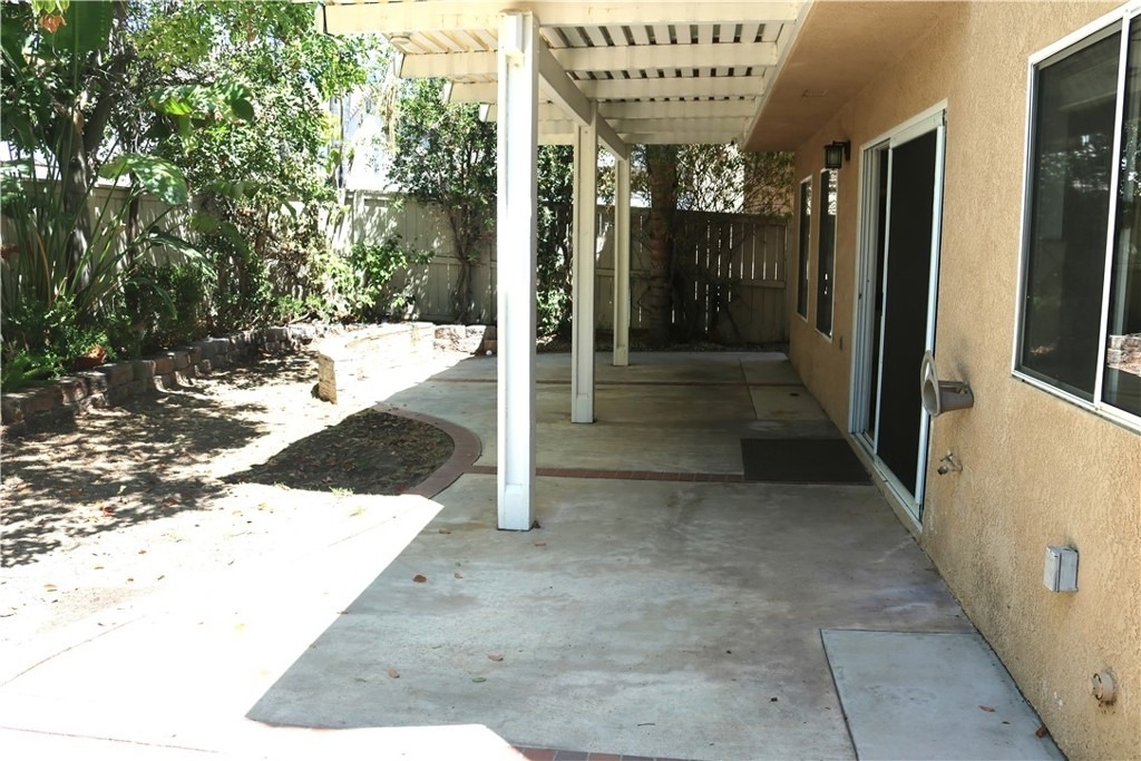 17 Cagney - Photo 20