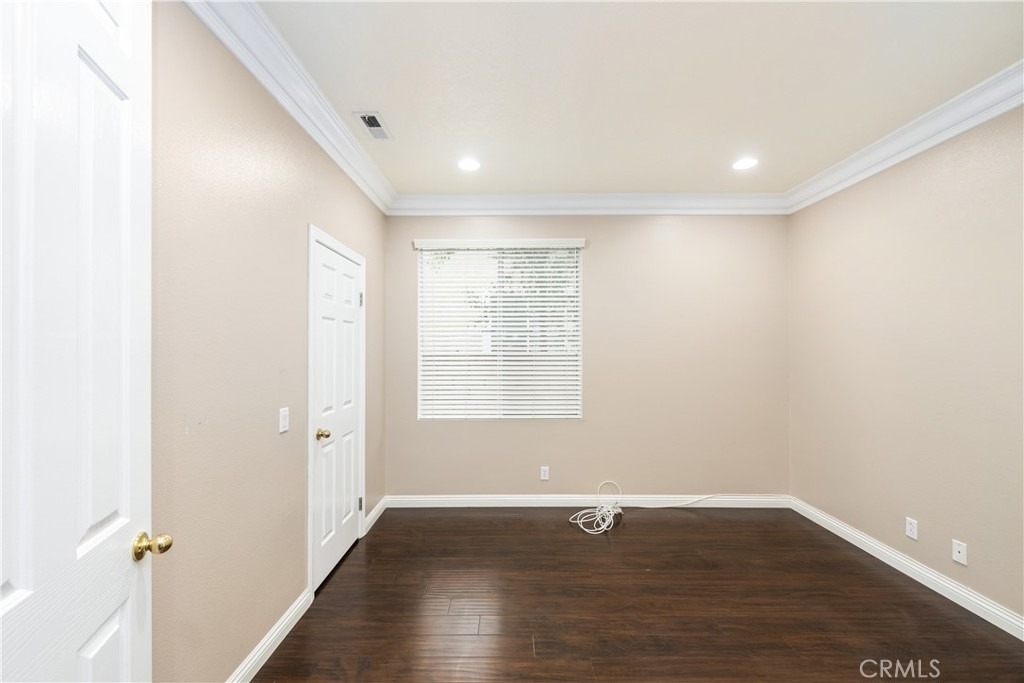 2550 Reynolds Drive - Photo 14