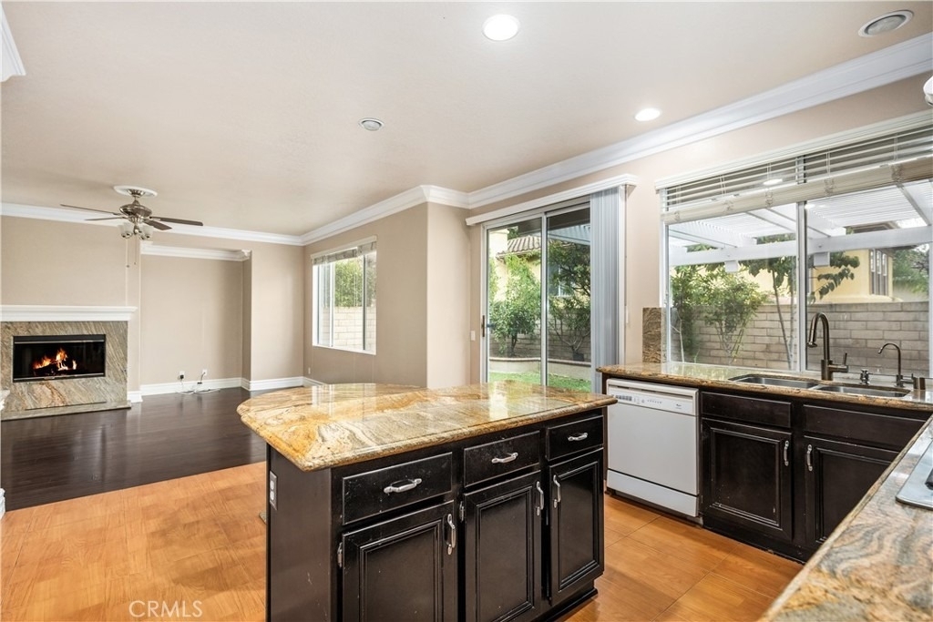 2550 Reynolds Drive - Photo 10