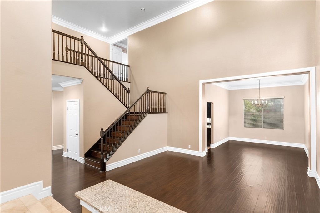 2550 Reynolds Drive - Photo 1