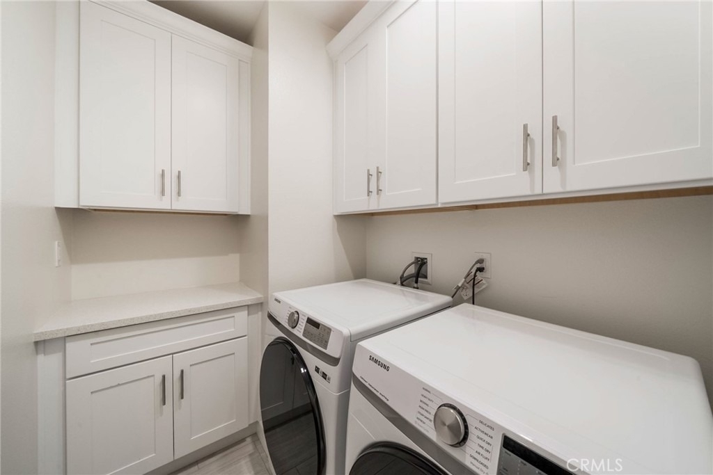 2573 Elden Ave - Photo 19