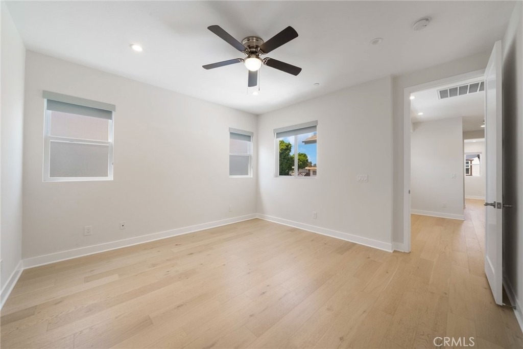 2573 Elden Ave - Photo 28