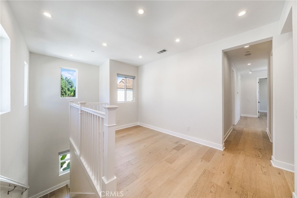 2573 Elden Ave - Photo 16