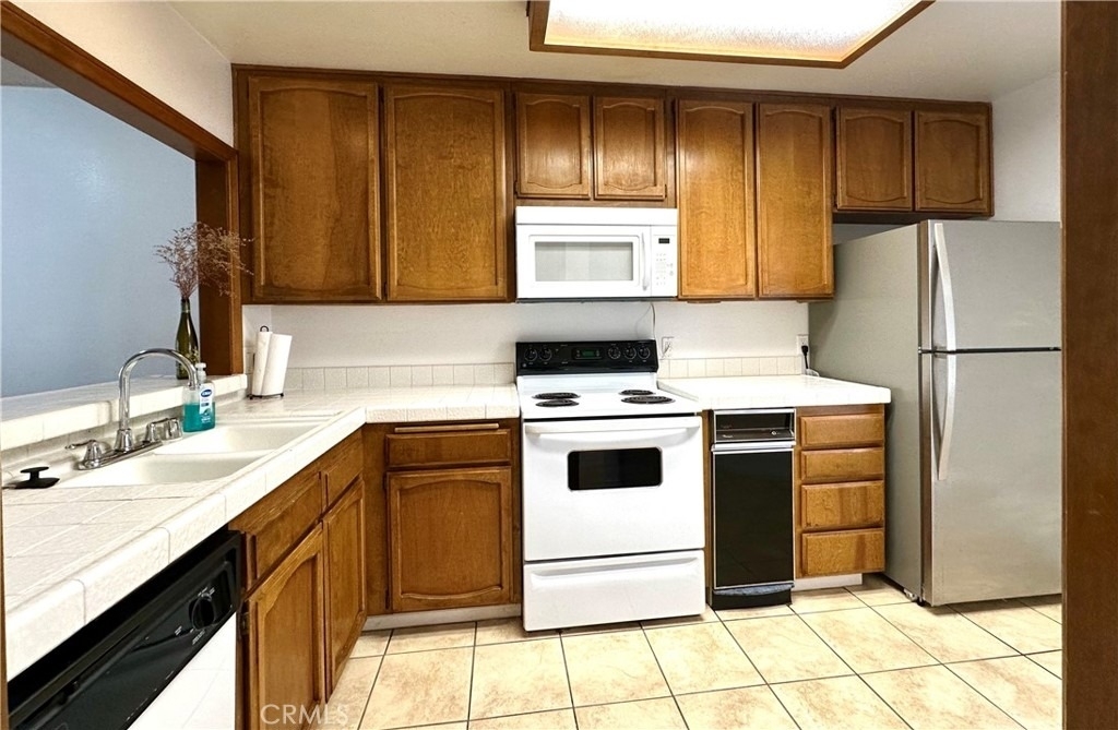 3525 Lebon Drive - Photo 8