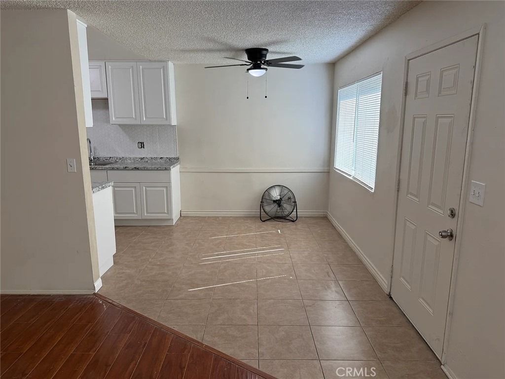 1328 Randy St - Photo 1