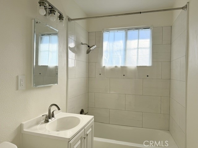 5335 El Monte Avenue - Photo 8