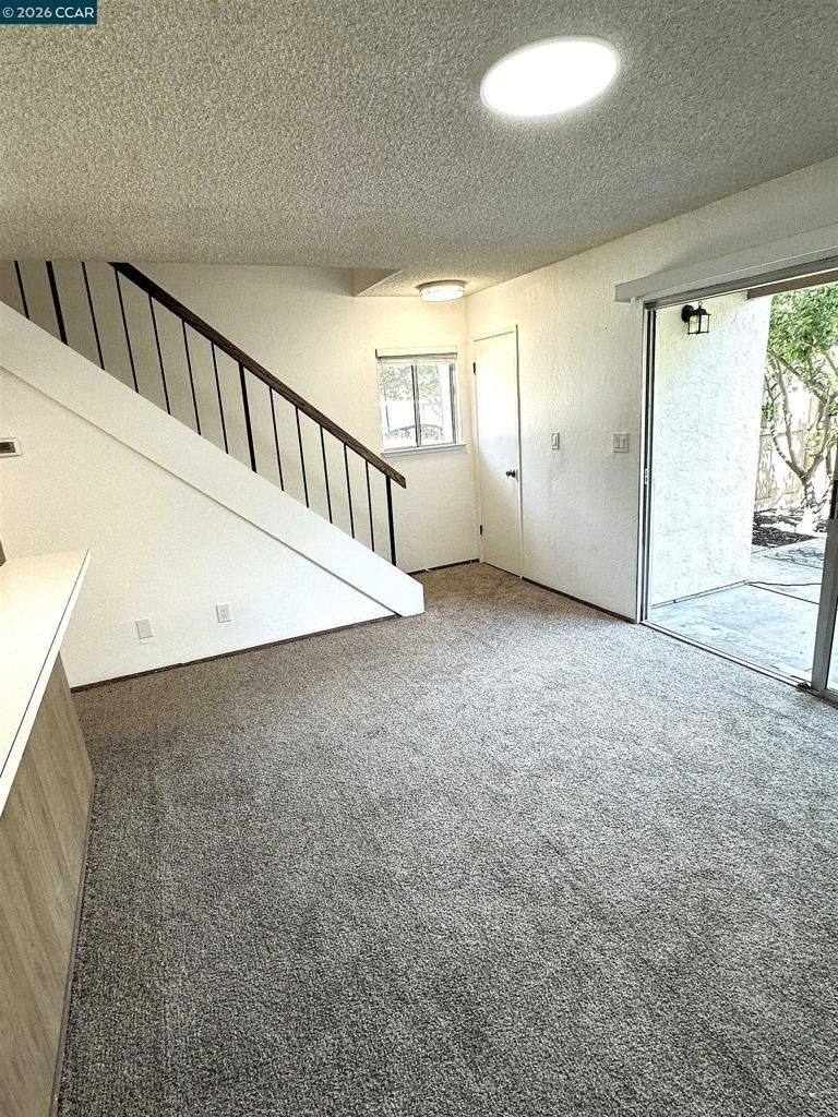 1970 Pomar Way - Photo 4