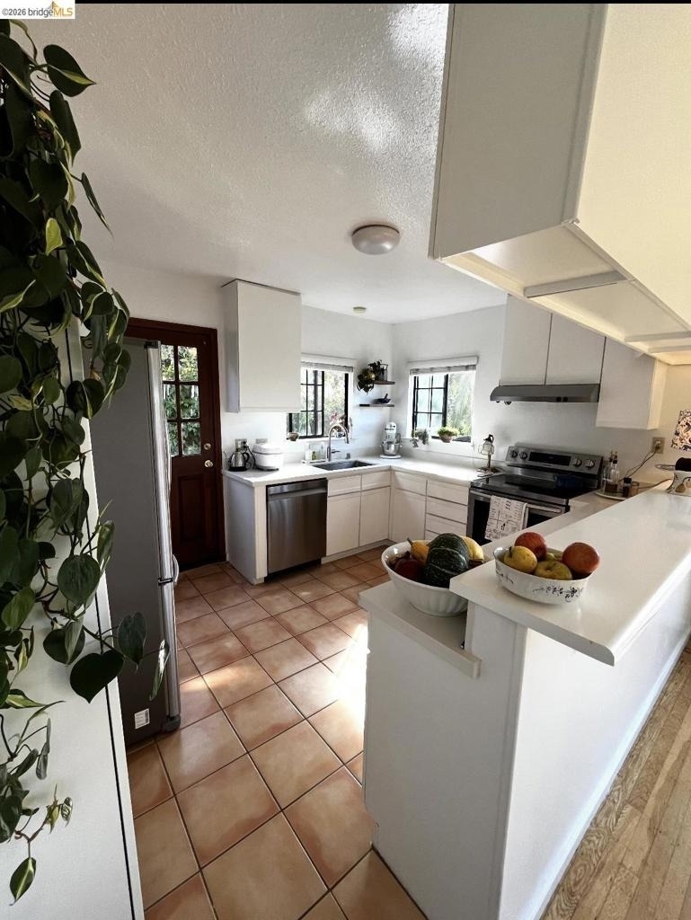 1001 Ordway - Photo 2
