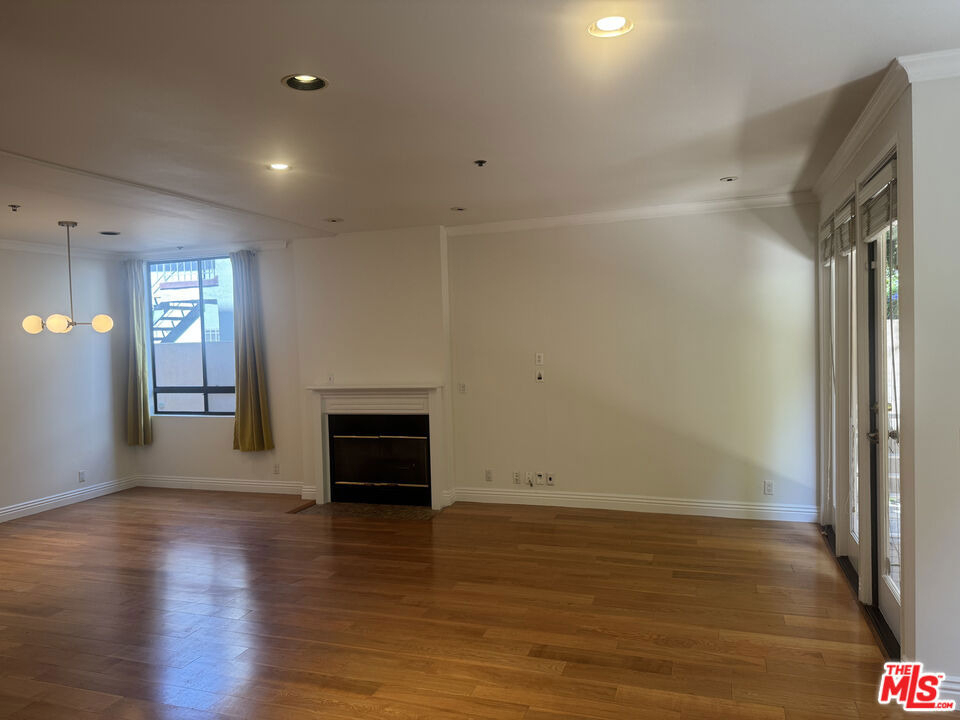 1238 S Holt Avenue - Photo 0