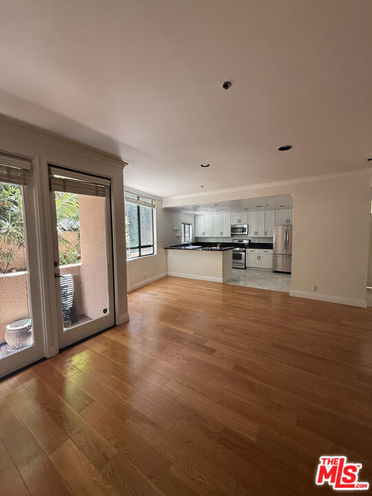 1238 S Holt Avenue - Photo 7