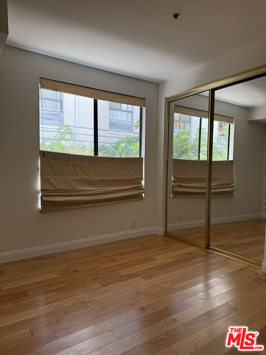 1238 S Holt Avenue - Photo 4