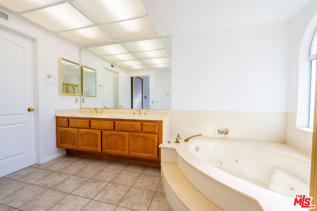 12023 Stone Gate Way - Photo 49