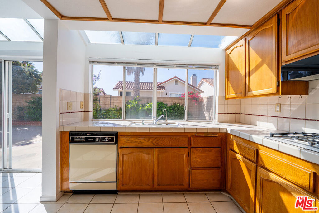 12023 Stone Gate Way - Photo 27