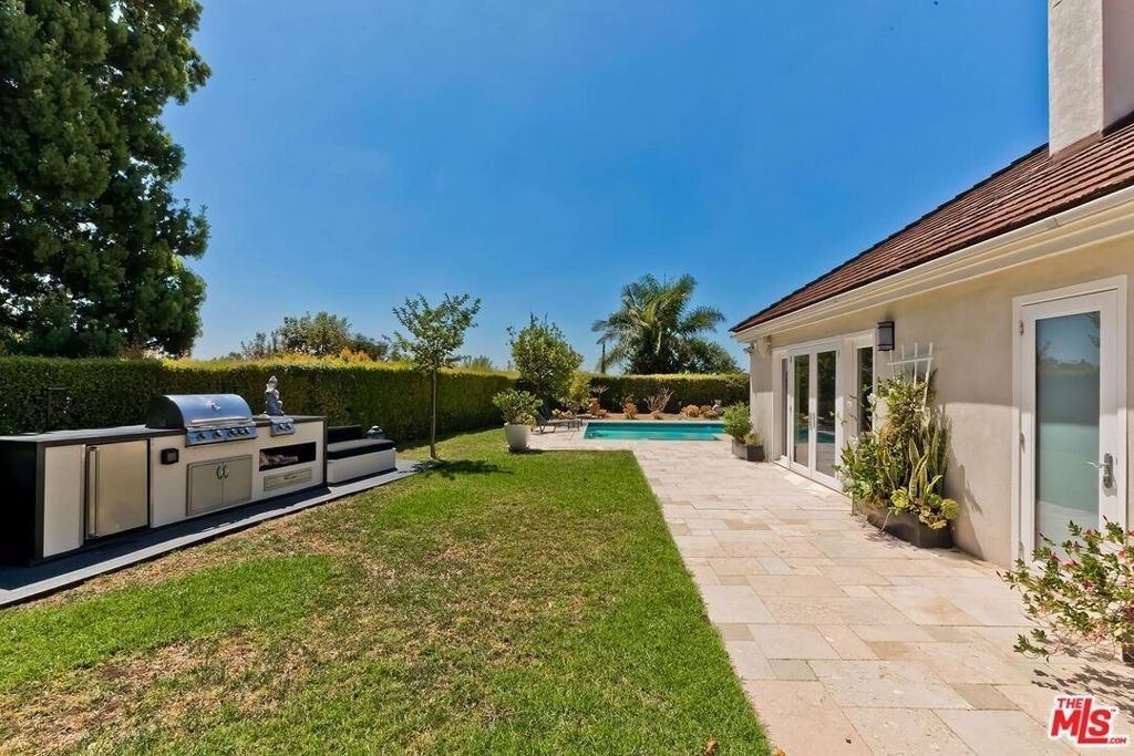 3063 Deep Canyon Drive - Photo 22