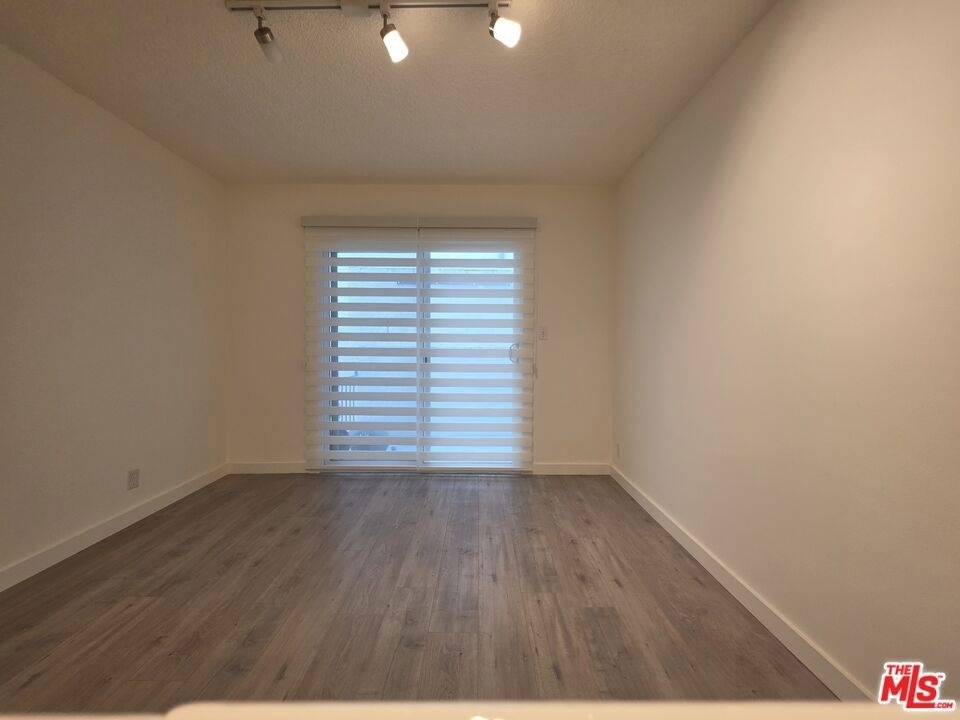 1711 Malcolm Avenue - Photo 37