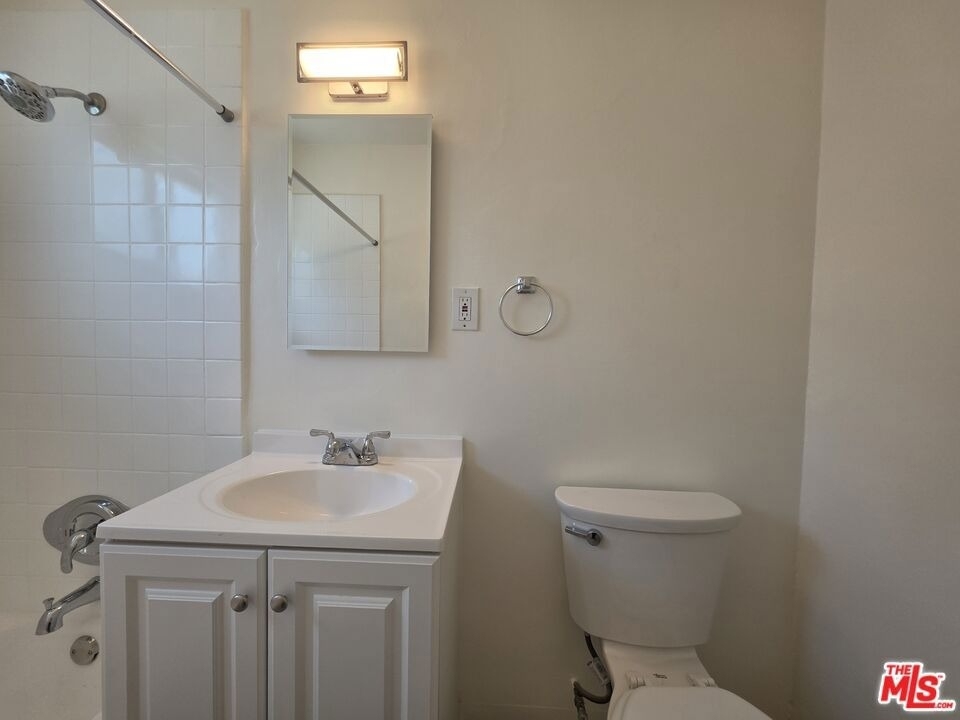 1711 Malcolm Avenue - Photo 23