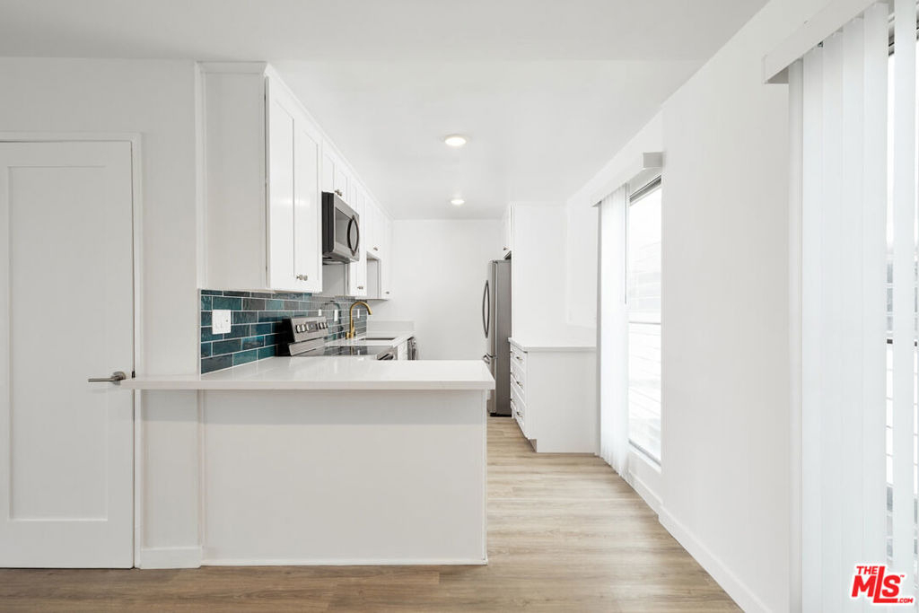 305 San Vicente Boulevard - Photo 1