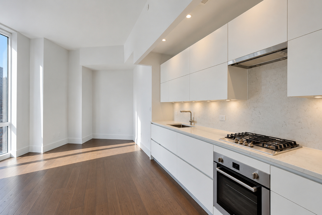  East 44th Street - Photo 1