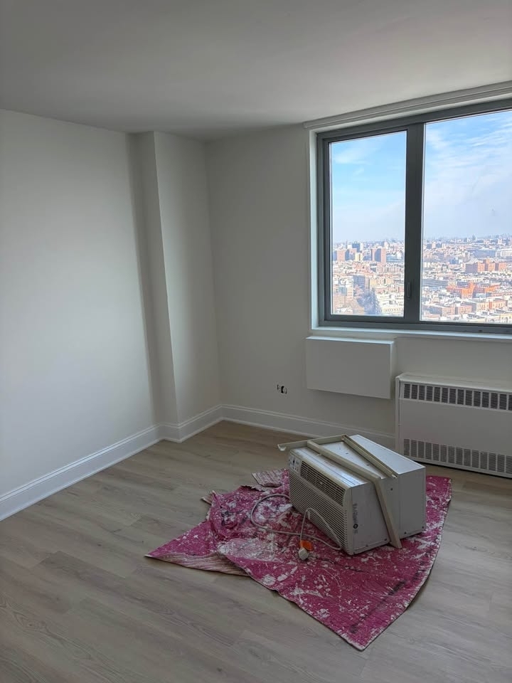 Broadway, Unit E11f - Photo 3