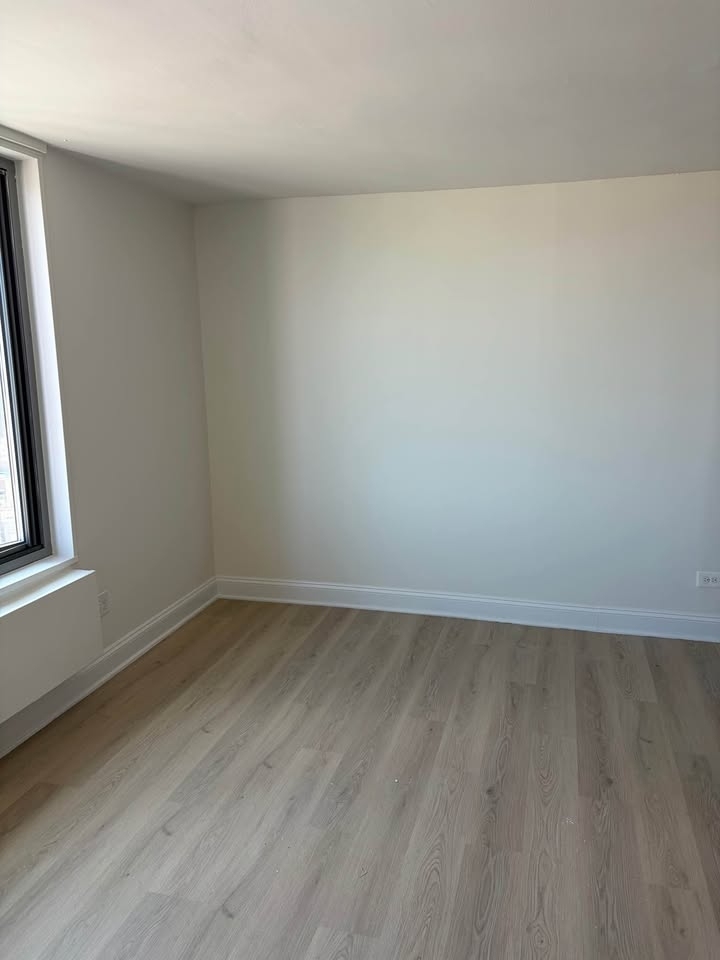 Broadway, Unit E11f - Photo 2