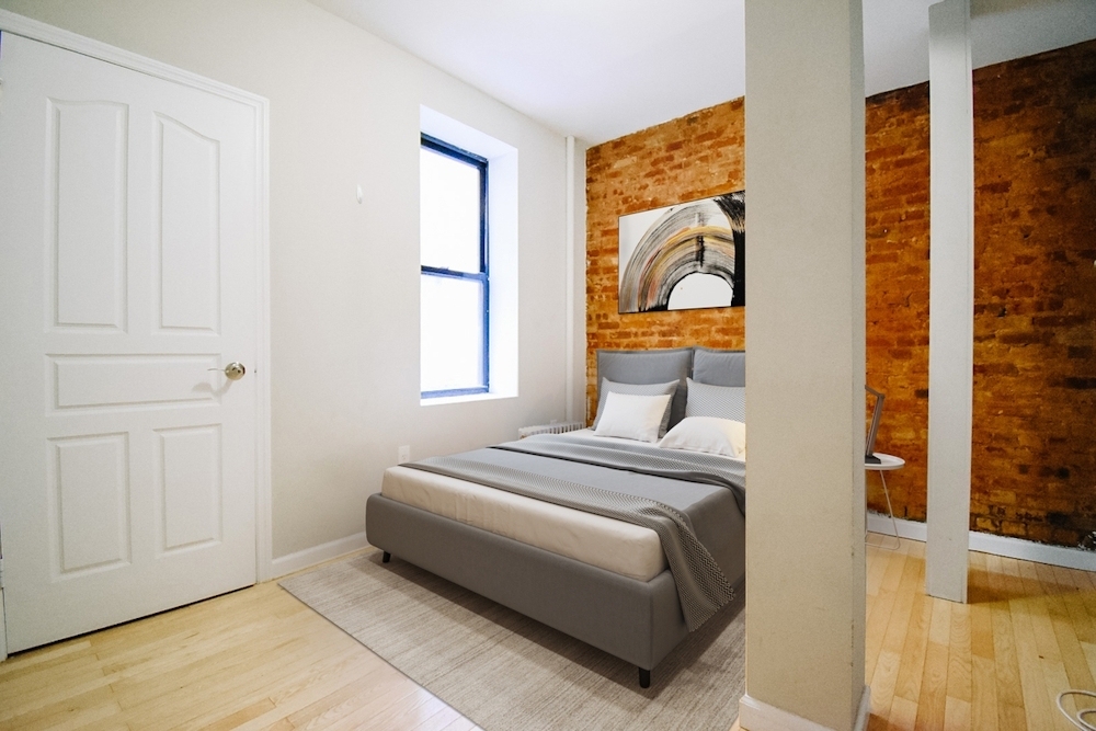Broadway, Unit 1a - Photo 1