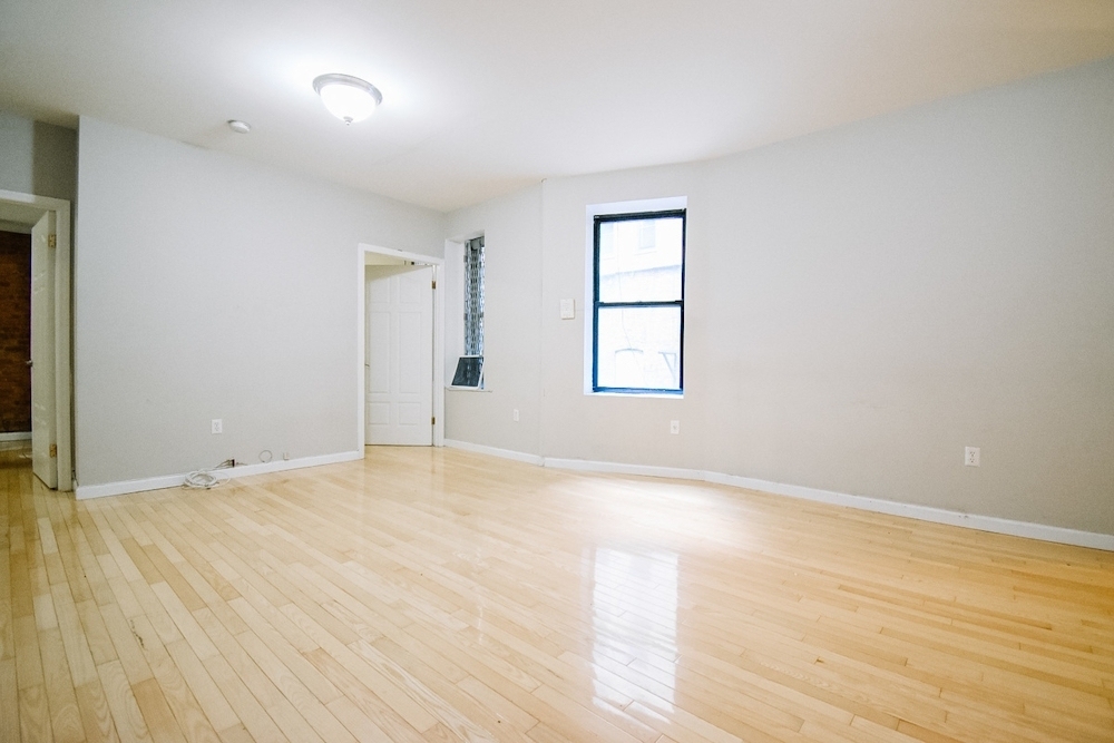 Broadway, Unit 1a - Photo 3
